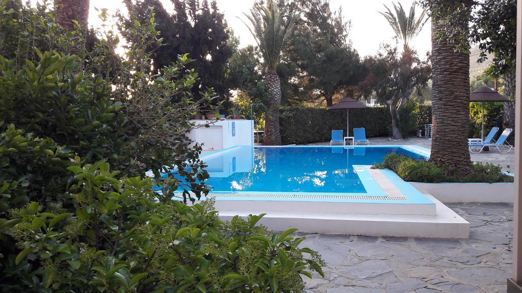 Oasis Apartments & Rooms Plakias Exterior photo